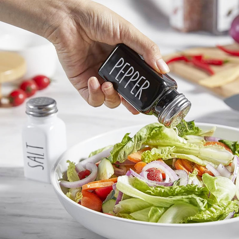 Salt & Pepper Shakers Set