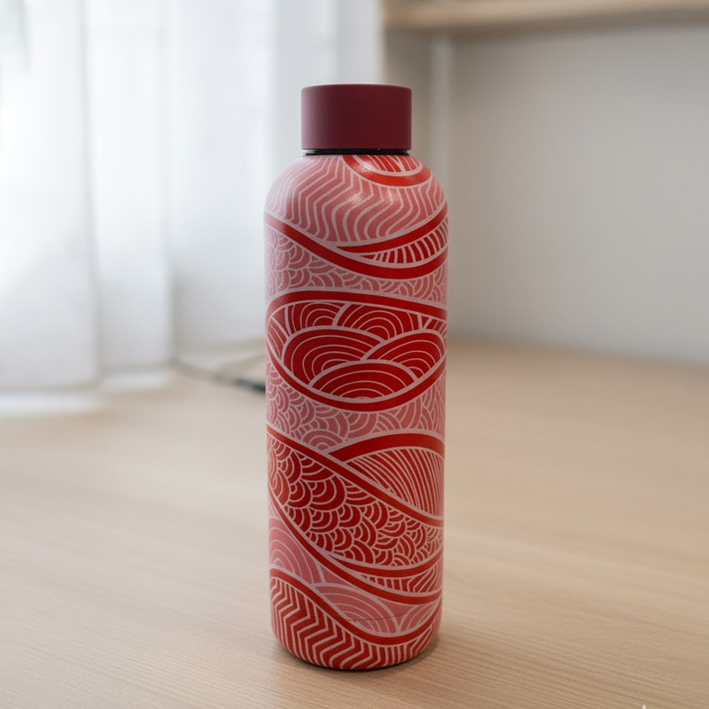 Crimson Wave Water Bottle Insulated 600 ML