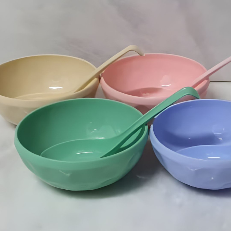 Heat Resistant Soup Bowl With Soup Spoons