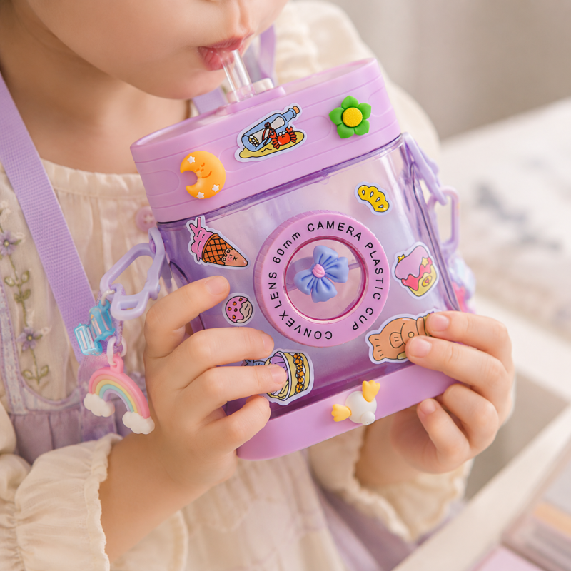 Cute Camera Water Bottle with Straw Leakproof Drinking Bottle