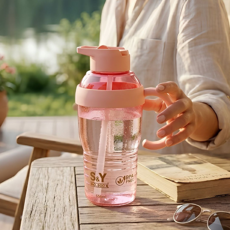 Plastic Sipper Water Bottle 1300ML Large Capacity Bottle