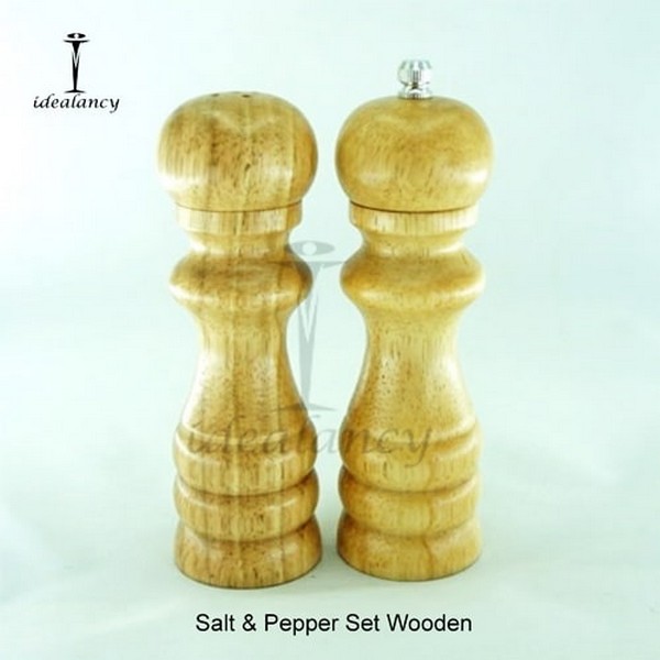 Wooden Salt And Pepper Shaker & Grinder