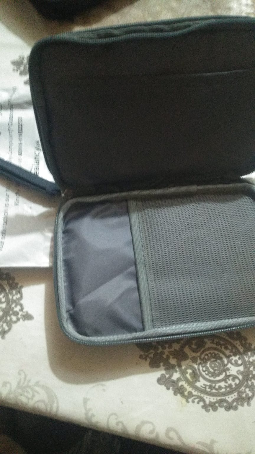 Sewing kit and mobile accessories pouch